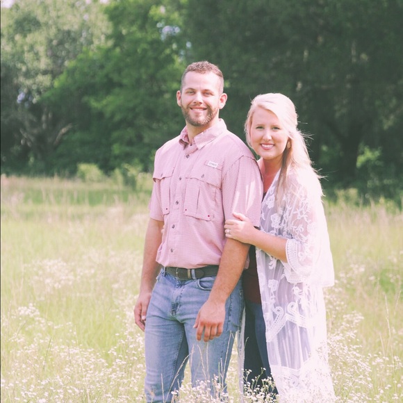 Meet your Posher, Makayla - Picture 2 of 3